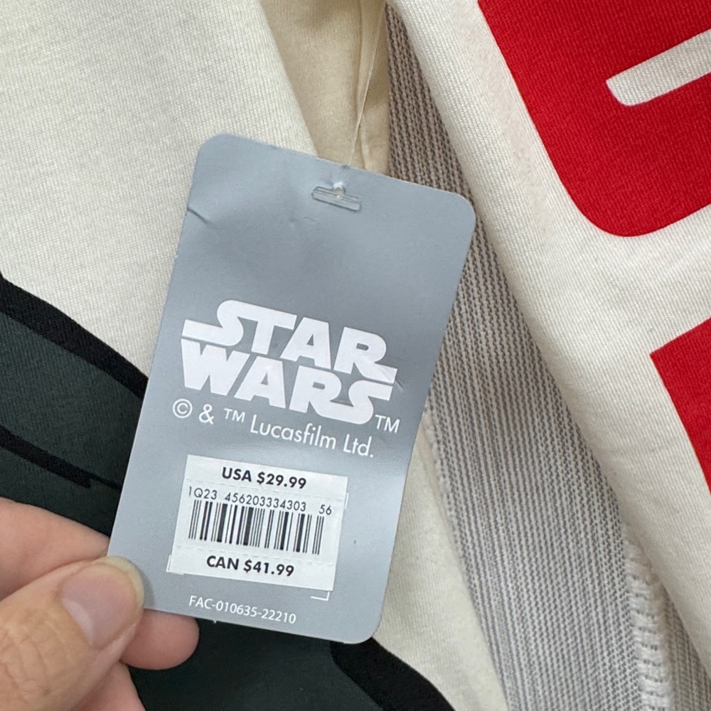 NWT Star Wars Vader Long Sleeve Shirt - Cream, Black, and Red Size M - Picture 3 of 8